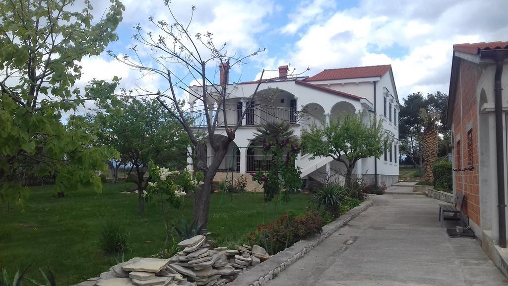 Apartments Pavlovic Ninski Stanovi Esterno foto